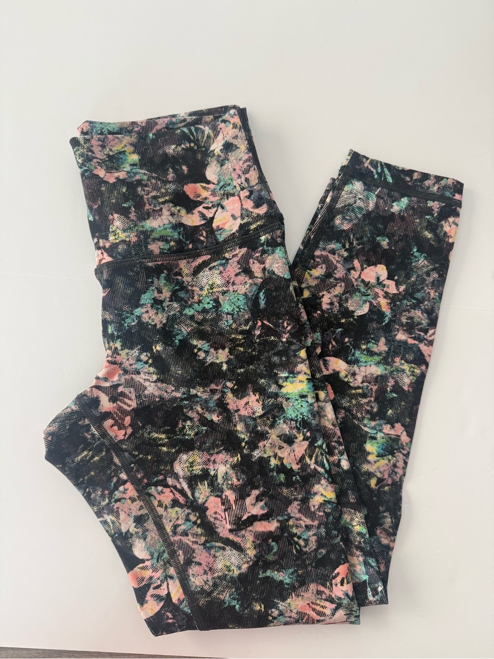 Lululemon Floral Print Leggings - 25”